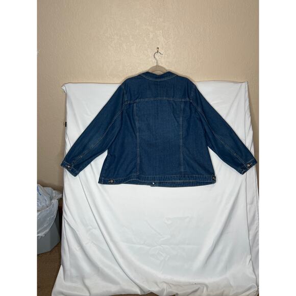 CJ Banks size 3X denim jacket large interior pocket button up outdoor walking - Picture 2 of 12